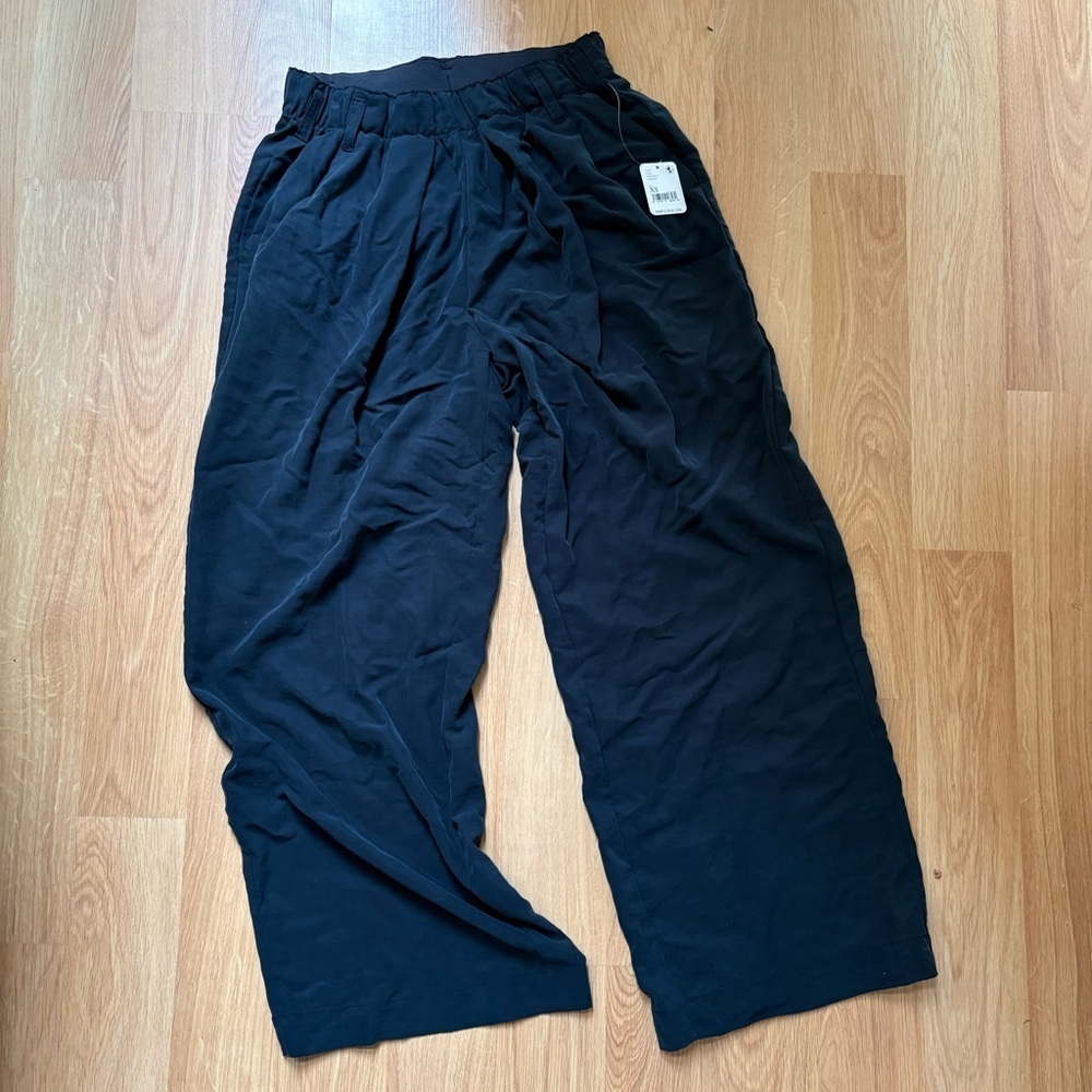 FREE PEOPLE Nothing To Say Pleated Trousers Side pockets pants XS wide leg